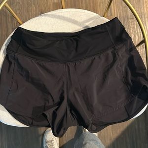 black lulu shorts
